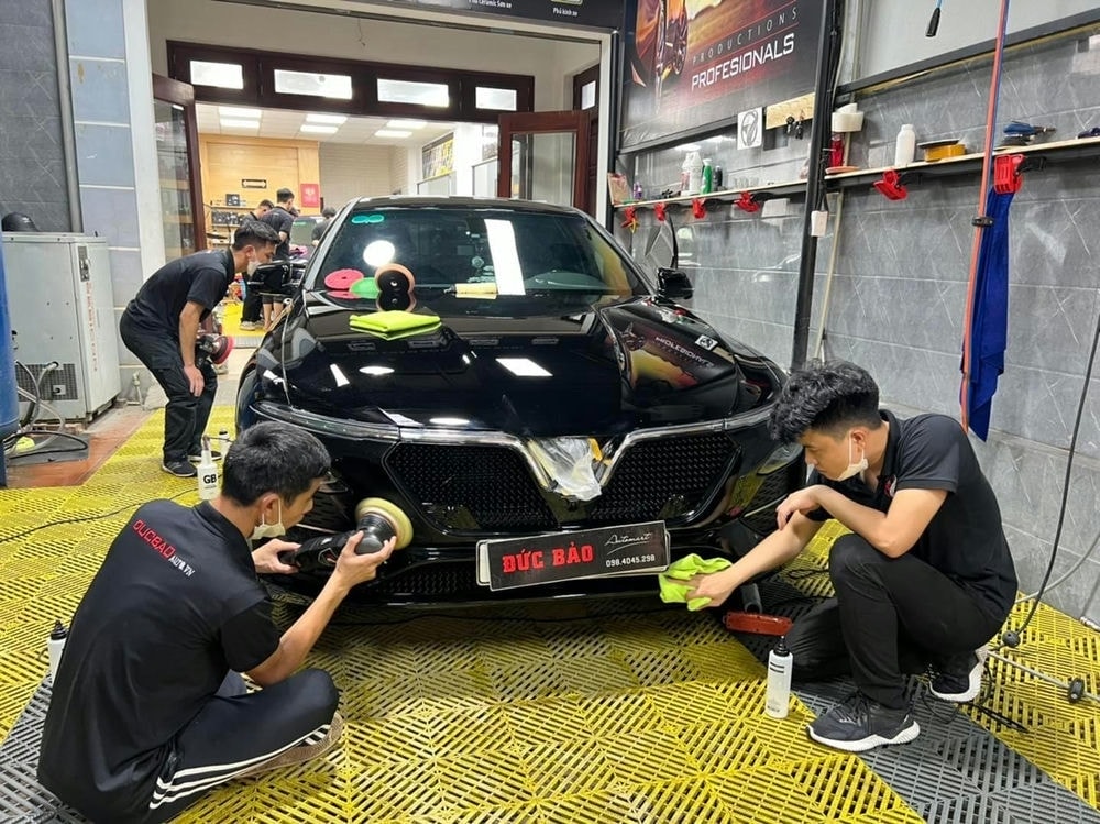 Chăm sóc xe hơi, ô tô bằng những phụ kiện gì?