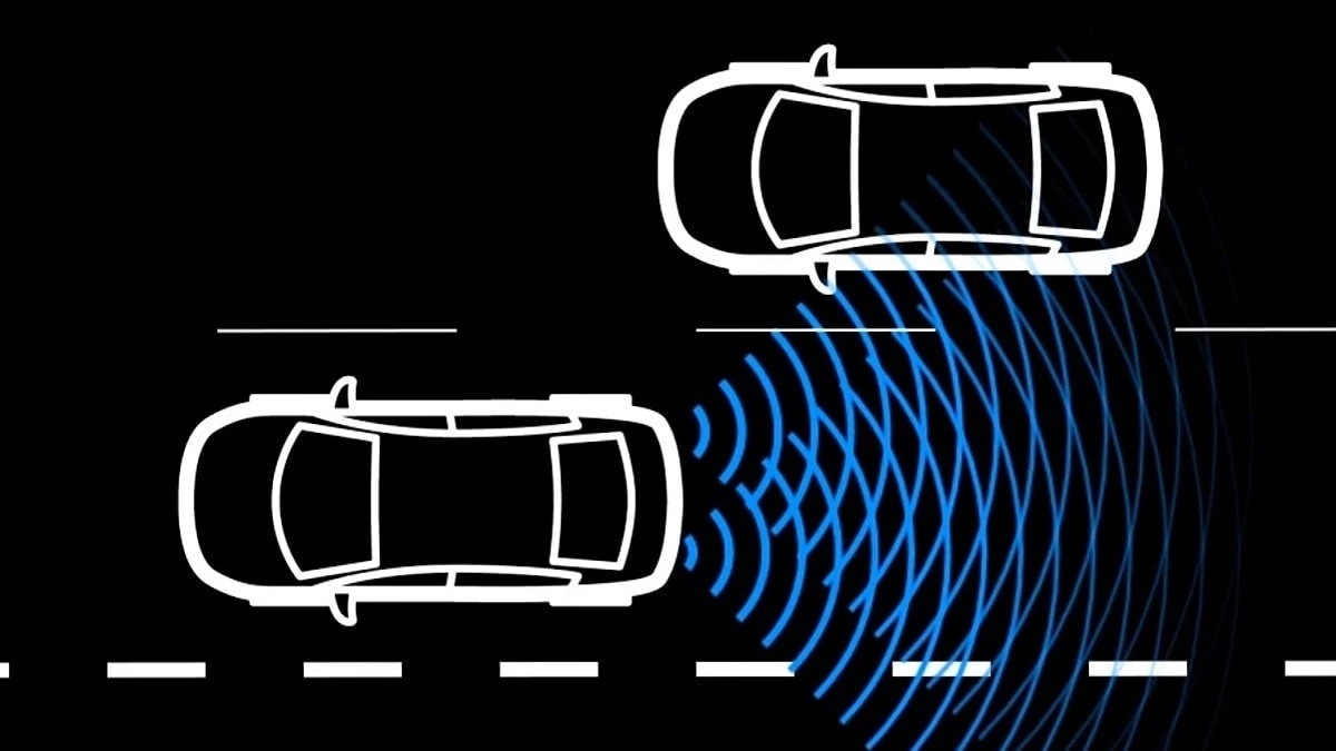 Cách nhận biết và vượt qua điểm mù ô tô một cách an toàn