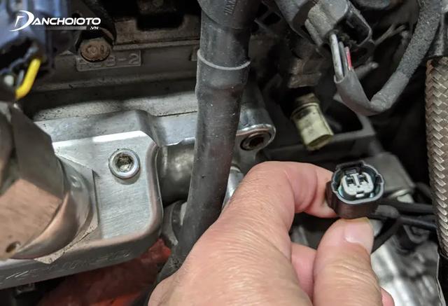 Cảm biến nhiệt độ nước làm mát – Engine Coolant Temperature Sensor